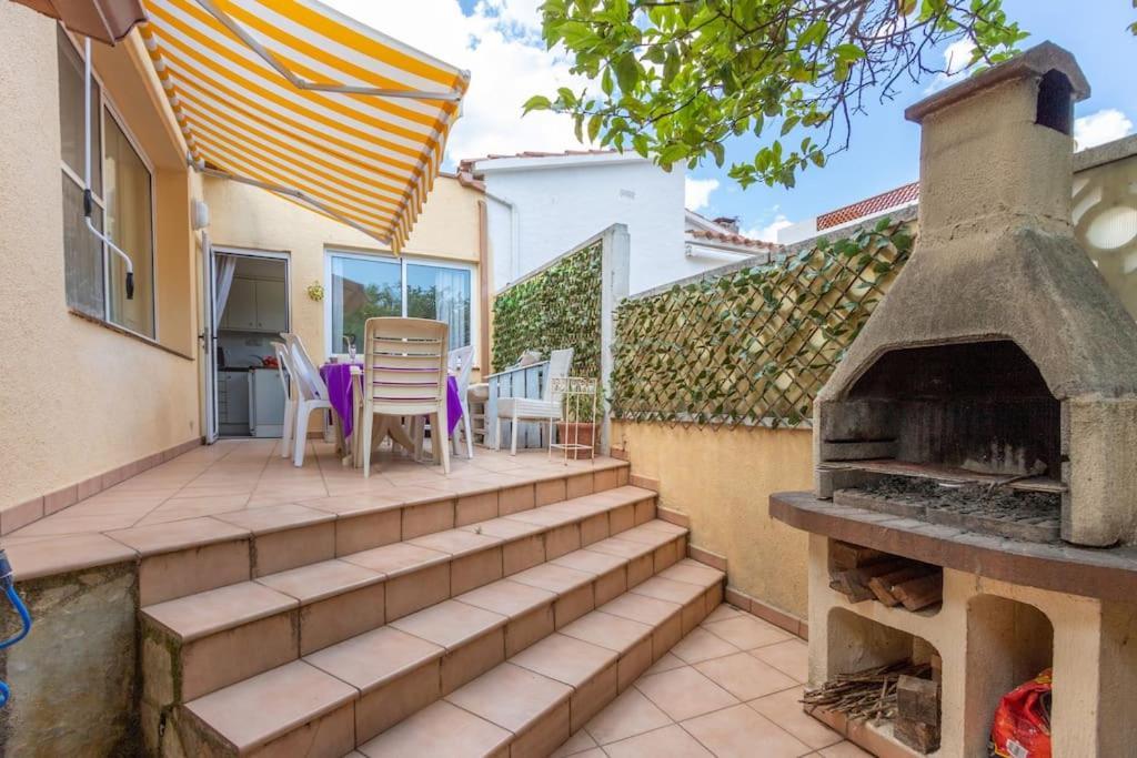 S46-Casa De Vacaciones Climatizada Con Piscina, En El Centro Junto Al Mar, Barbacoa Y Wiifi Empuriabrava Zewnętrze zdjęcie