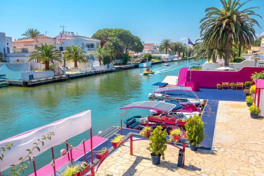 S46-Casa De Vacaciones Climatizada Con Piscina, En El Centro Junto Al Mar, Barbacoa Y Wiifi Empuriabrava Zewnętrze zdjęcie